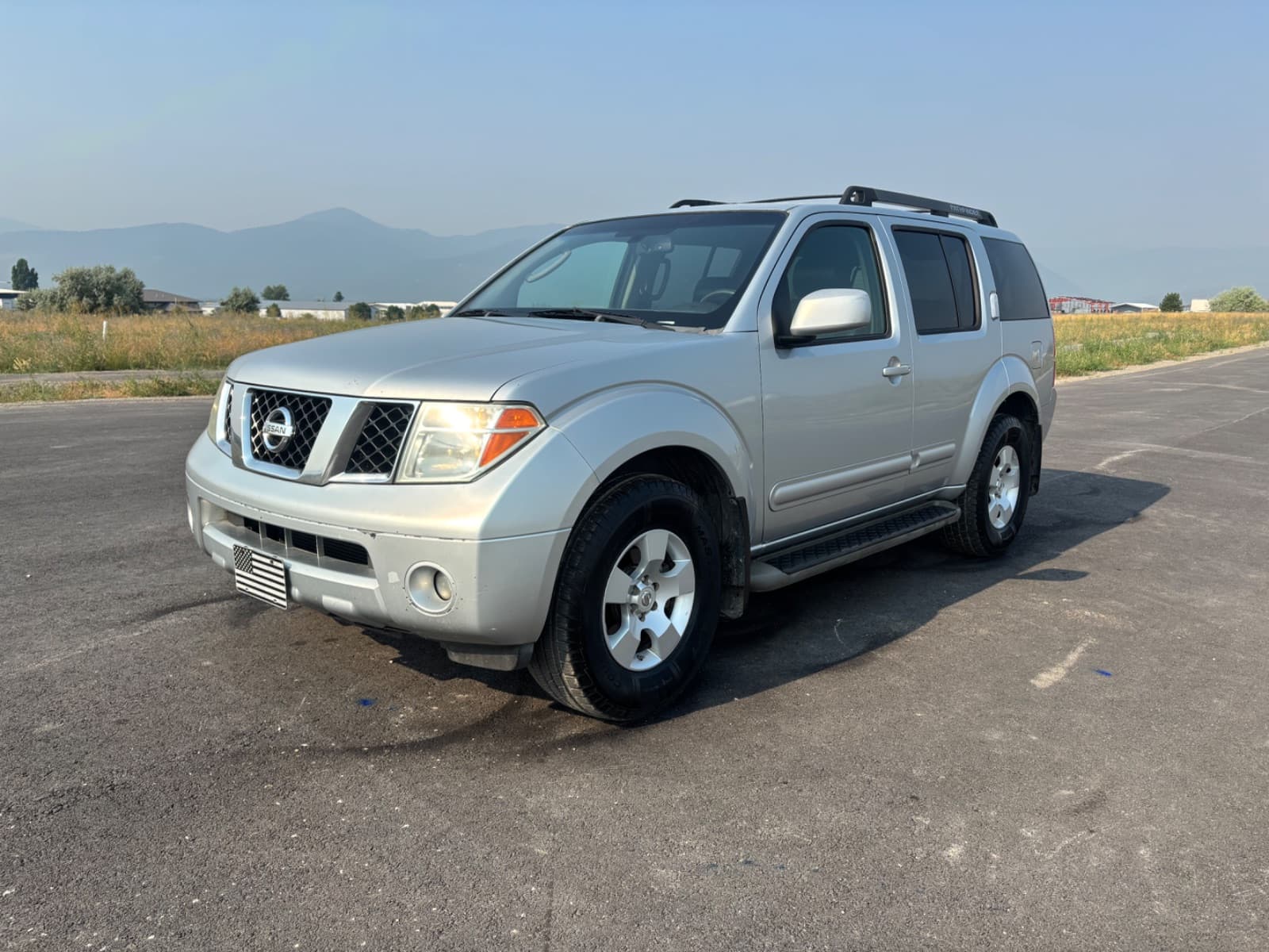 2007 Nissan Pathfinder SE - Photo 1